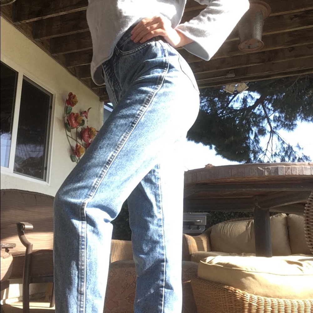 vintage LA gear high waisted mom jeans